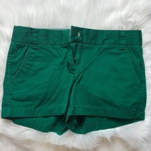 J.Crew 3 in Broken In Chino Shorts. Dark Green. 6